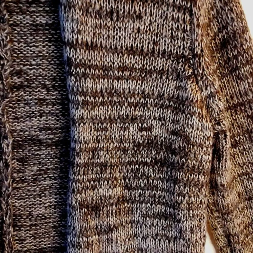 Fringe Sweater - Picture 4 of 9
